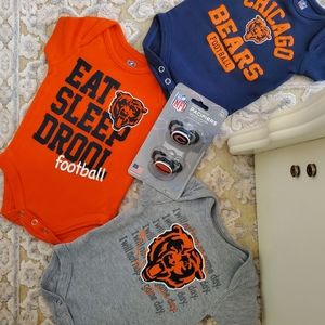Chicago Bears Onesies 0-3 Month plus Pacis!